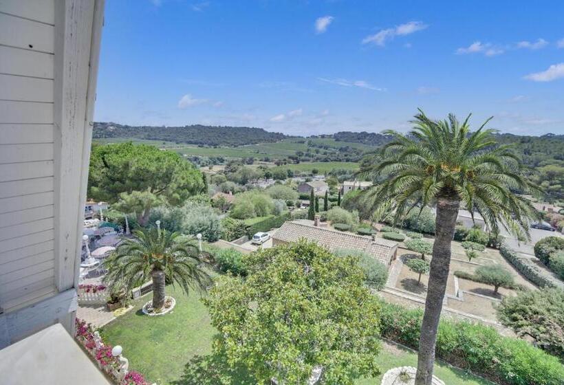 스탠다드 4인용 룸 바다전망, Le Château De Mei Lese