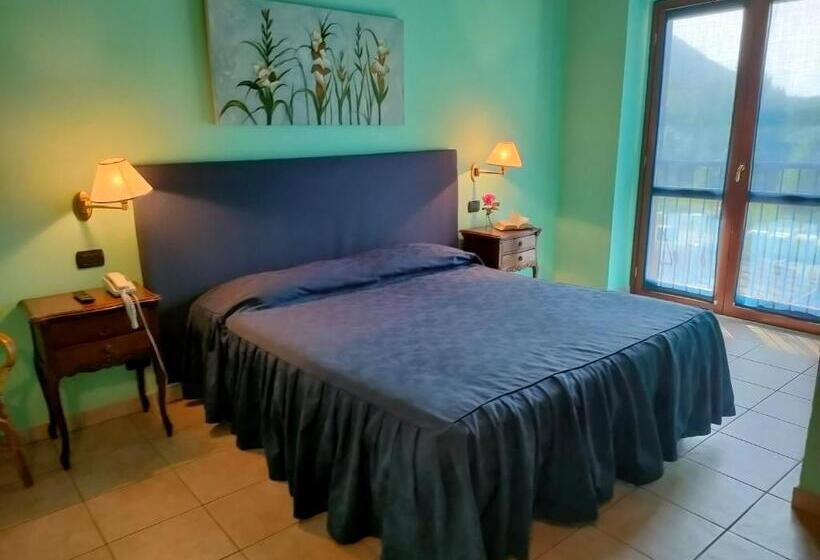 スタンダードルーム, Lion