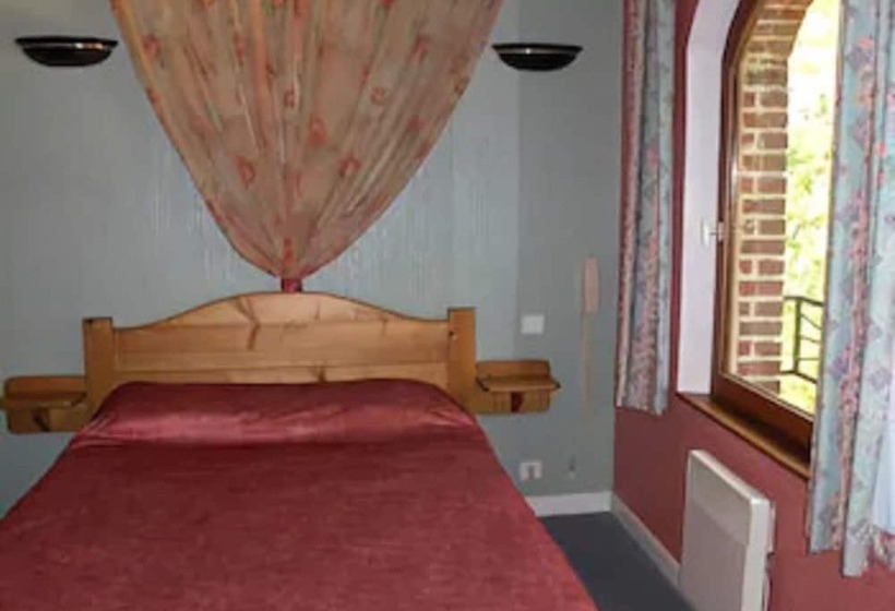 חדר סטנדרט, Logis   Hôtel & Restaurant Moulin Des Forges