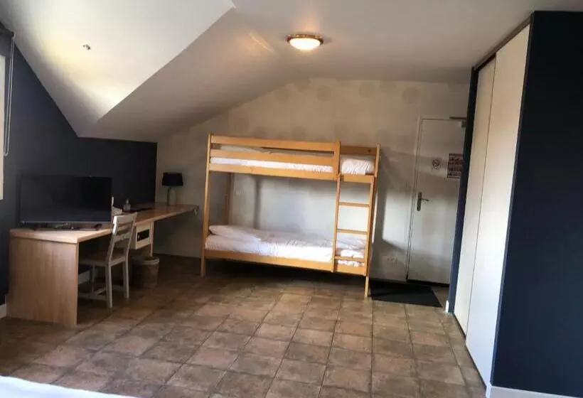 スタンダード４人部屋, Logis Hôtel Volcan Sancy