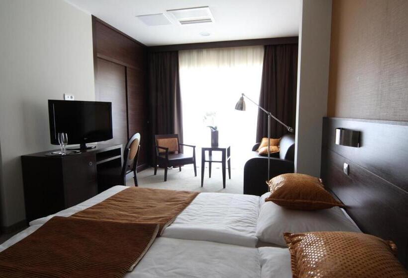 اتاق سوپریور, Mangart