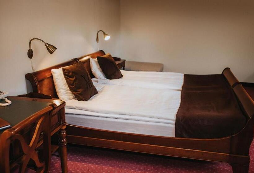 패밀리 룸, Margretetorps Gästgifvaregård