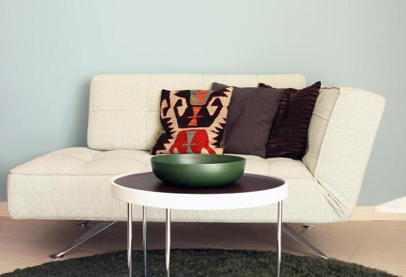 高级套房带海景, Medinn Boutique