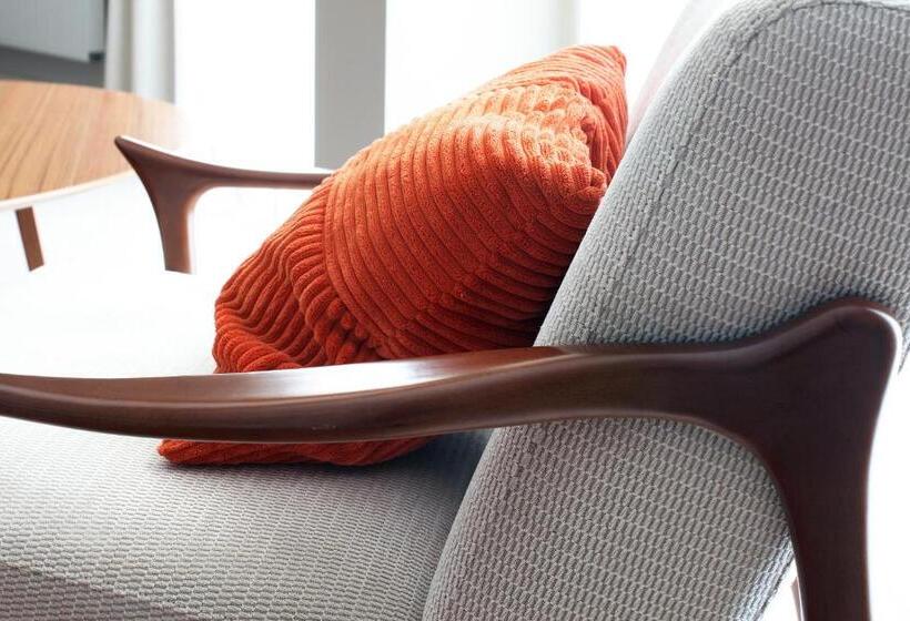 带海景的行政套房, Medinn Boutique