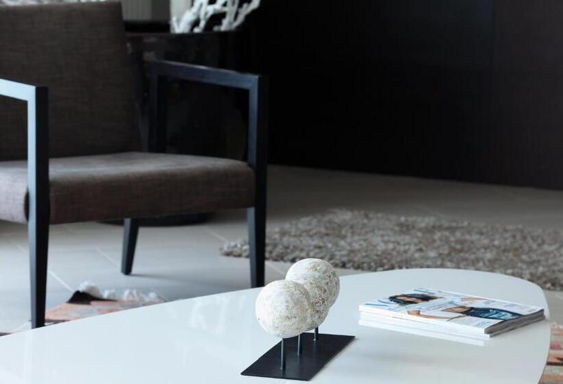 带海景的行政套房, Medinn Boutique