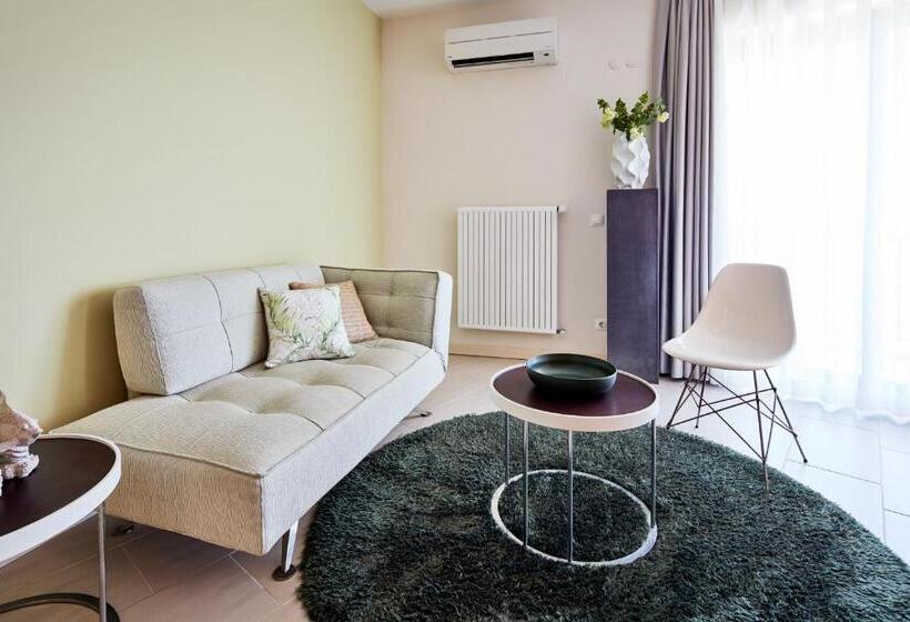 高级套房带海景, Medinn Boutique