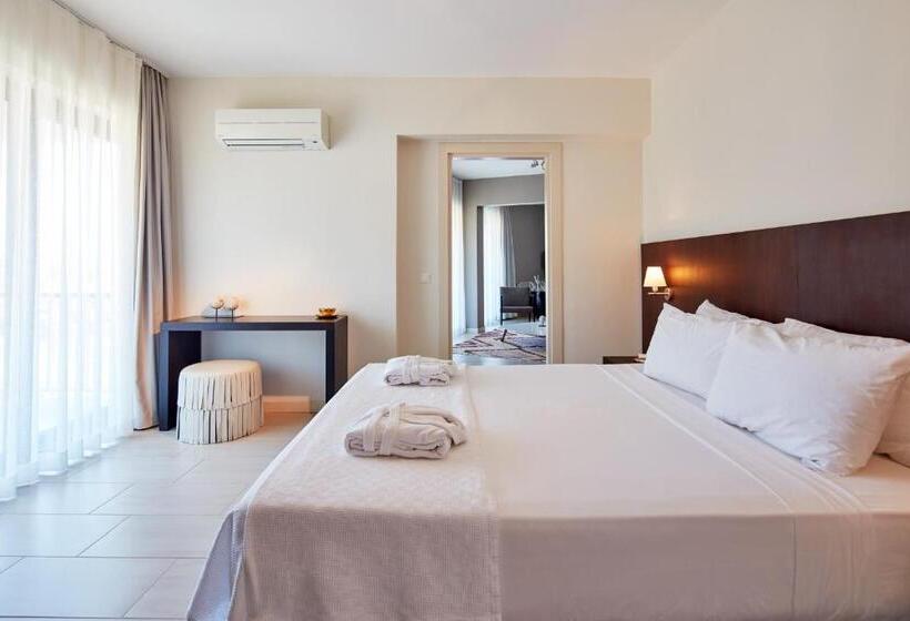 带海景的行政套房, Medinn Boutique