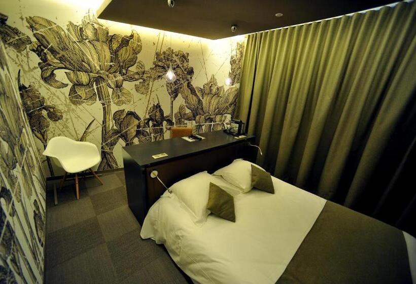 家庭间, Nota Bene