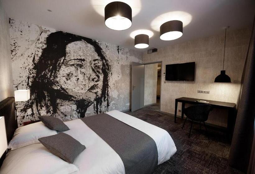 家庭间, Nota Bene