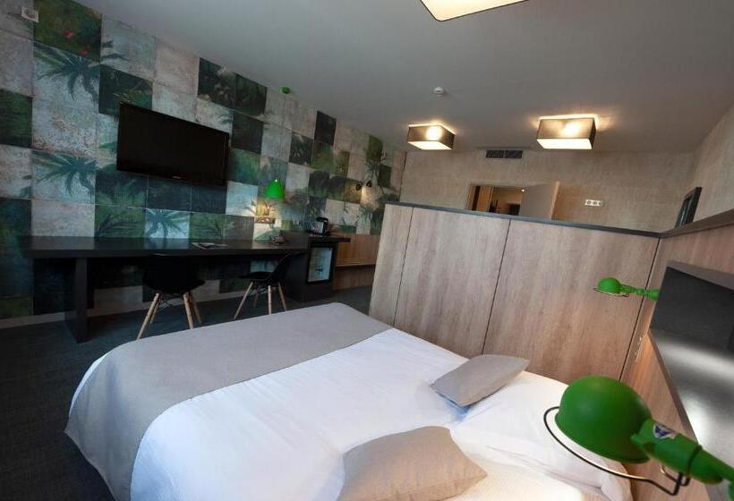 家庭间, Nota Bene