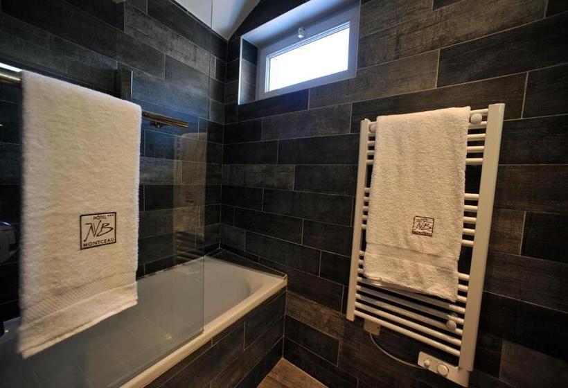 尊贵房, Nota Bene