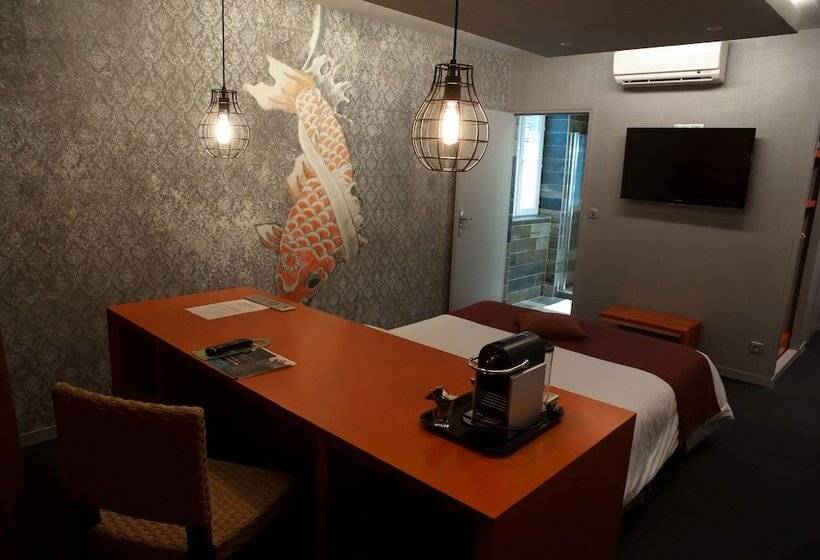 标准间, Nota Bene