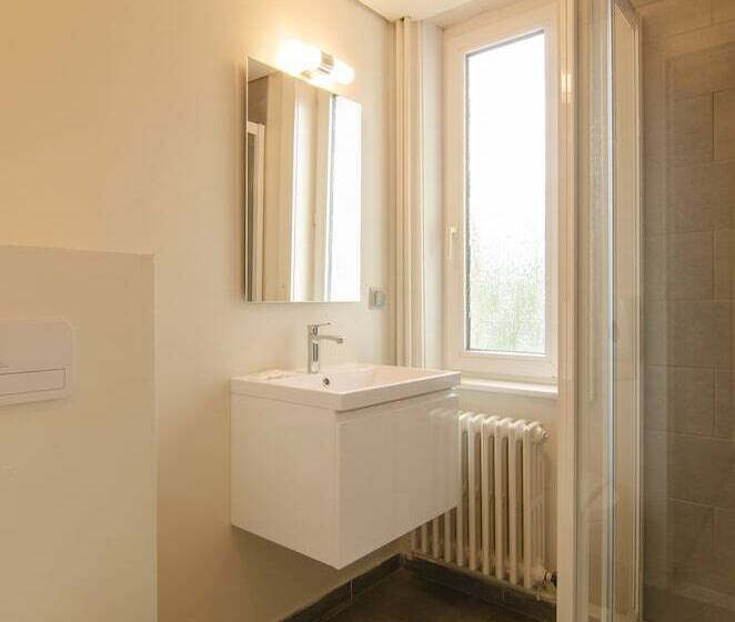 اتاق استاندارد سه نفره, Park