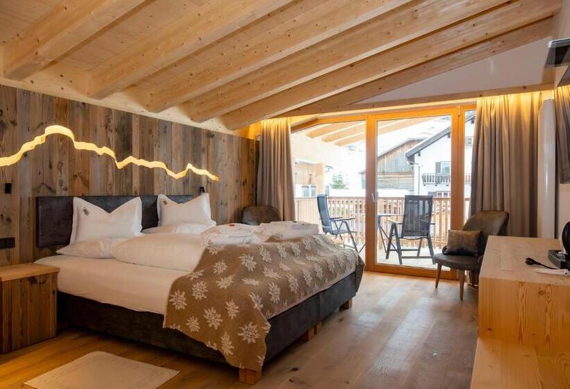 Номер Deluxe, Rezia