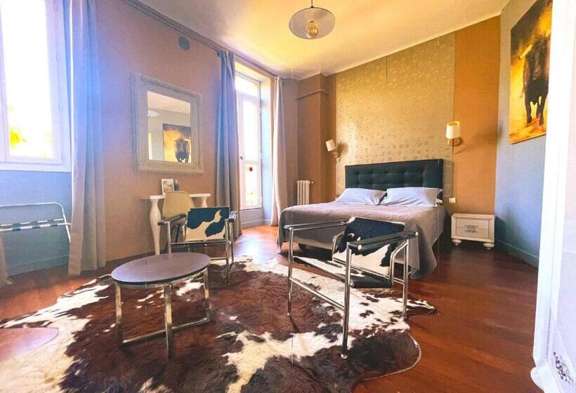 Номер Superior, Royal