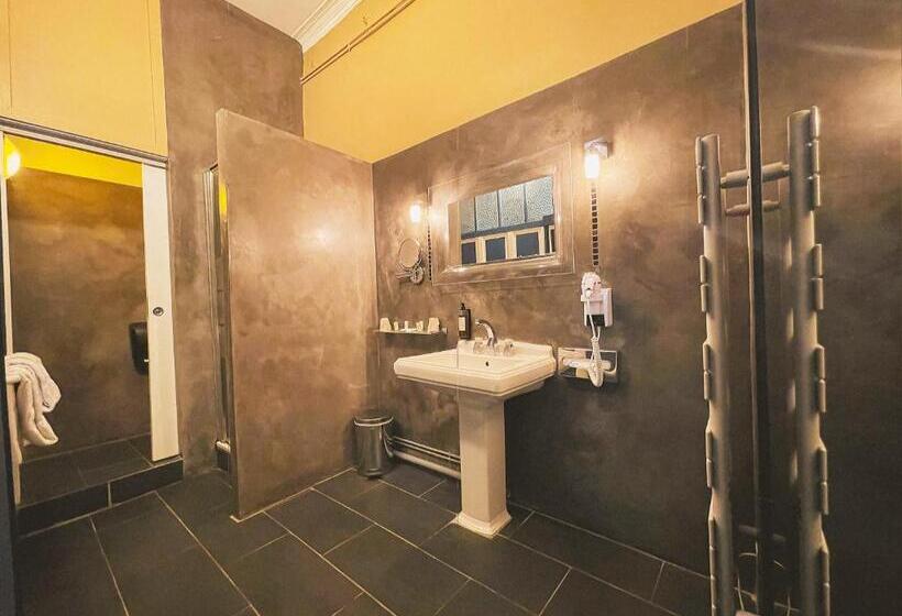 Семейный Номер, Royal