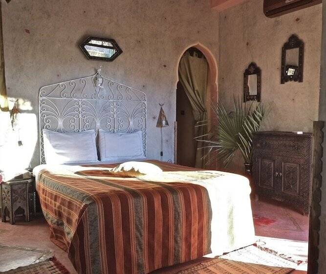 디럭스 트리플 룸, Sawadi Ecolodge