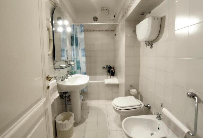 이코노미 룸, Villa Belvedere