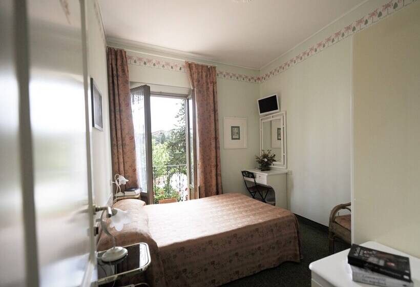 이코노미 룸, Villa Belvedere