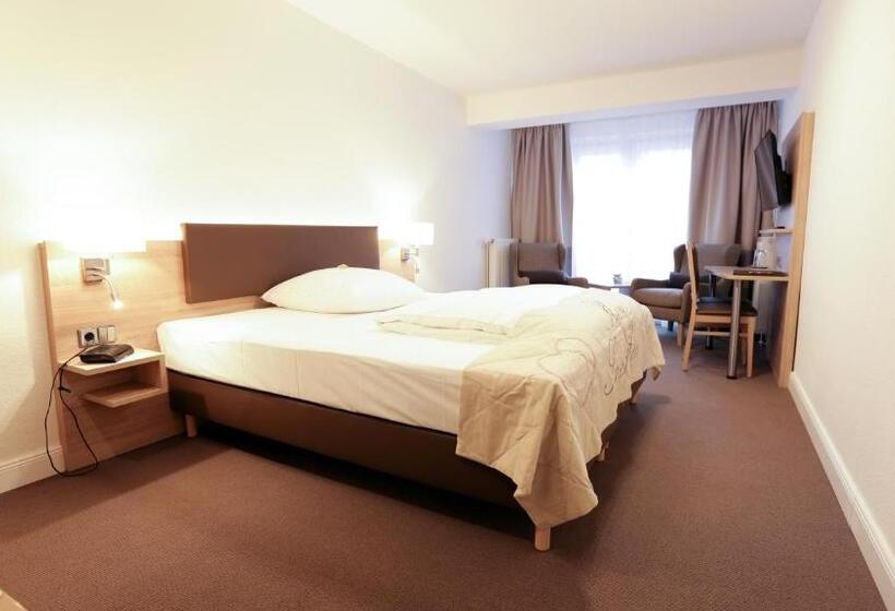 חדר סטנדרט, Waldhalle