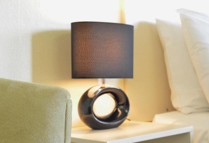 غرفة قياسية, International Lodge Motel