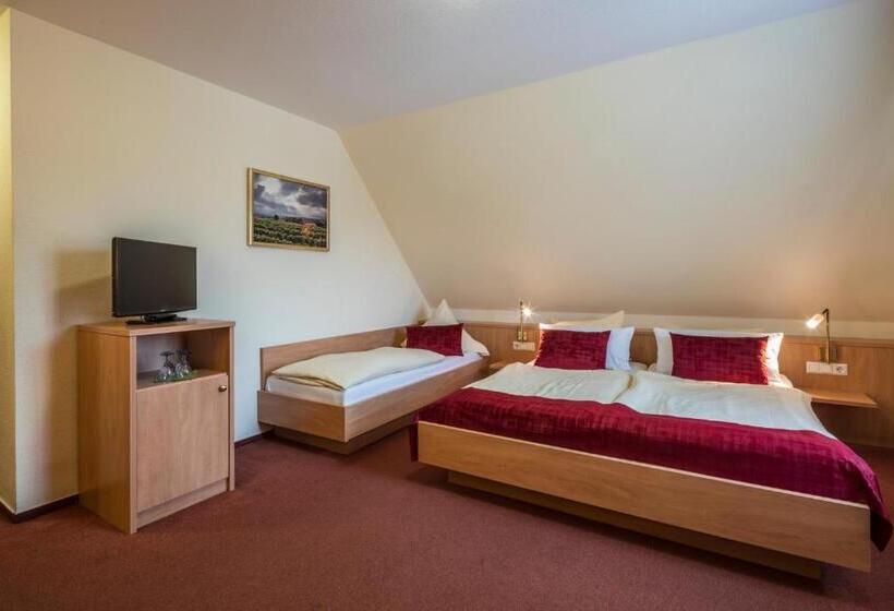 Трехместный Номер Комфорт, Landgasthof Rebstock