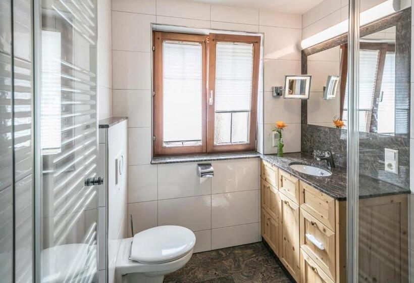 Трехместный Номер Комфорт, Landgasthof Rebstock
