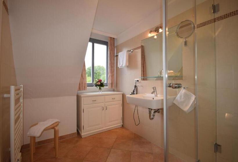 スタンダードルーム, Strandgrün Golf  & Spa Resort