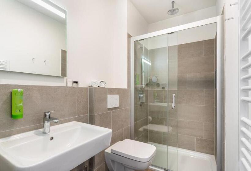 エコノミールーム, Strandgrün Golf  & Spa Resort