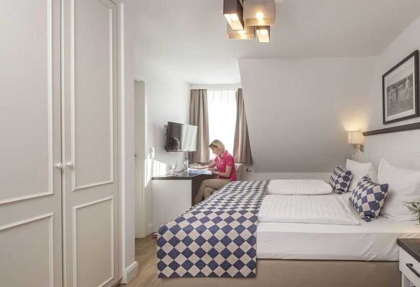 Номер Стандарт, Strandgrün Golf  & Spa Resort
