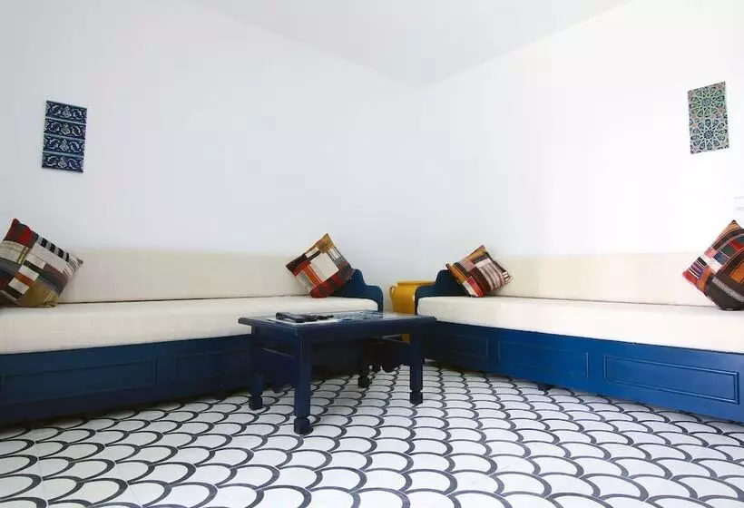Suite, Marphe