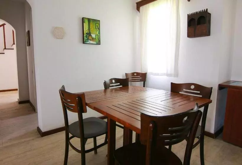 Villa met 1 Slaapkamer, Marphe