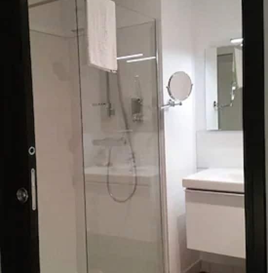 חדר סטנדרט, The Originals Boutique, Hôtel La Villa Marine, Le Tréport