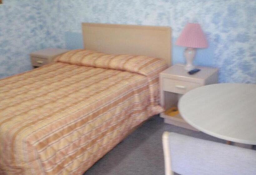 اتاق استاندارد, Trans Canada Motel