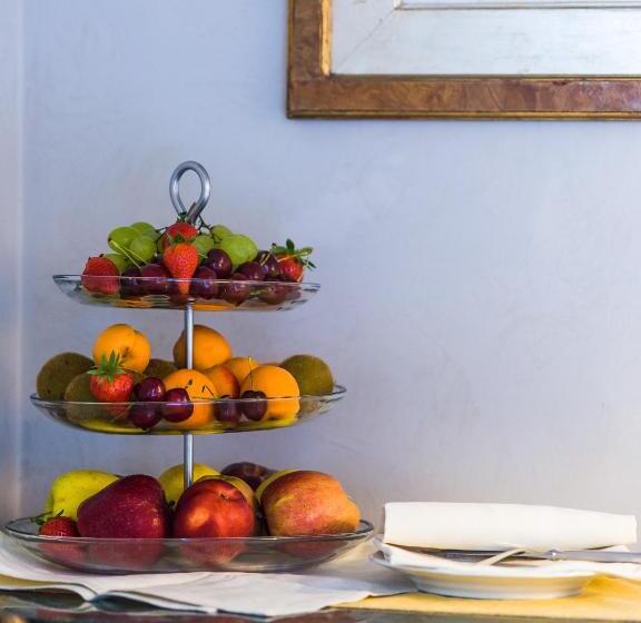 基本间, Villa Ottone