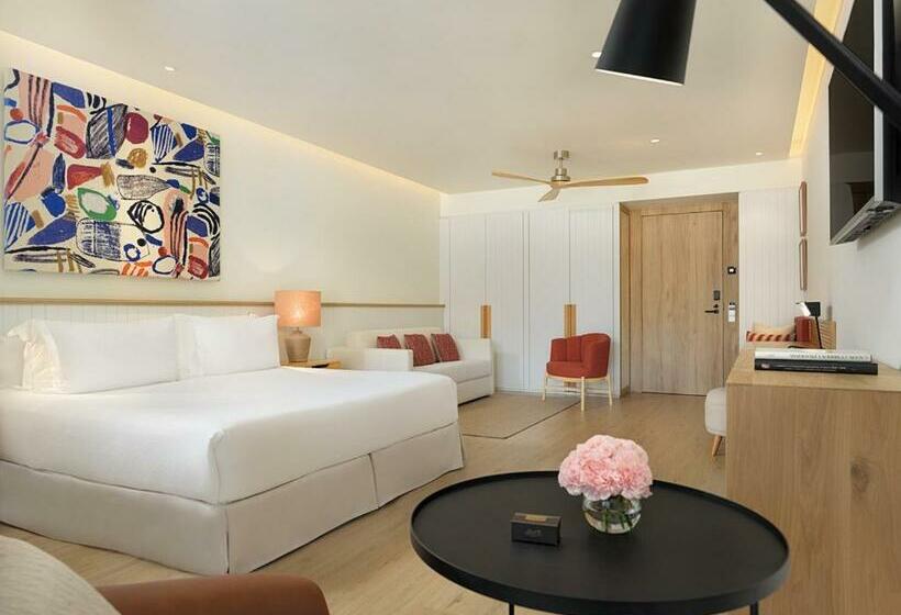 اتاق خانوادگی, H10 Croma Malaga