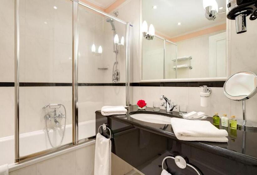 חדר סטנדרט, Castle Hotel Grof Degenfeld Superior