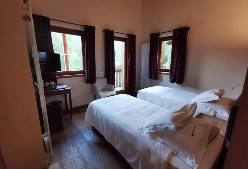 اتاق لوکس, Chalet Eden Eco Hotel, Restaurant & Wellness