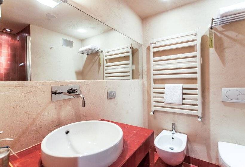اتاق استاندارد یک نفره, Chalet Eden Eco Hotel, Restaurant & Wellness