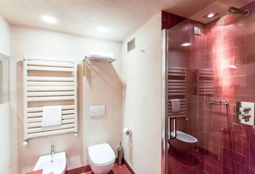 اتاق استاندارد یک نفره, Chalet Eden Eco Hotel, Restaurant & Wellness