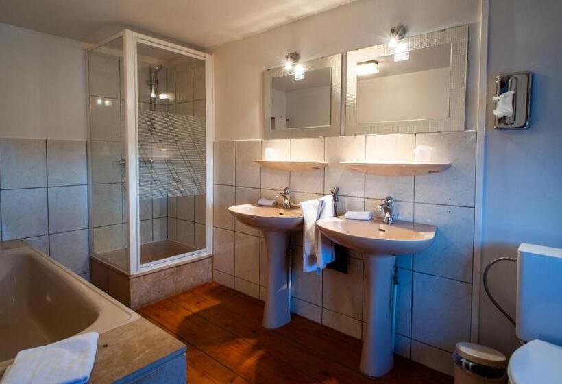 Номер Комфорт, Charme Hotel Hancelot