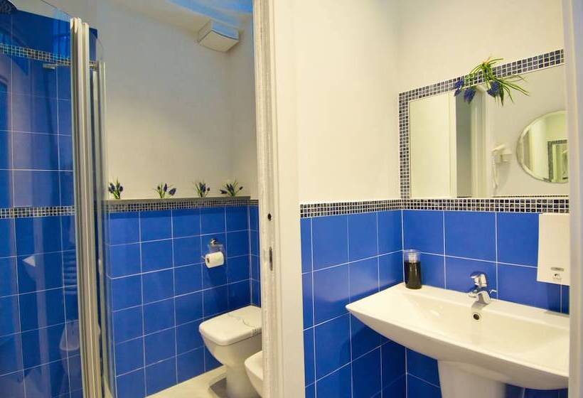 آپارتمان 1 خوابه با تراس, Cinqueterre Residence