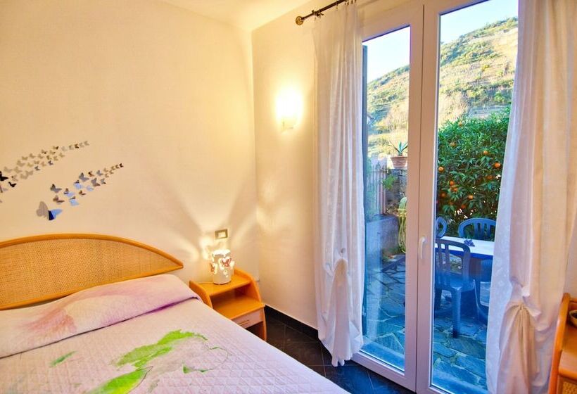آپارتمان 1 خوابه با تراس, Cinqueterre Residence