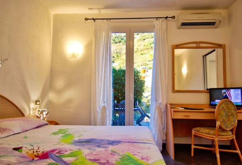 آپارتمان 1 خوابه با تراس, Cinqueterre Residence