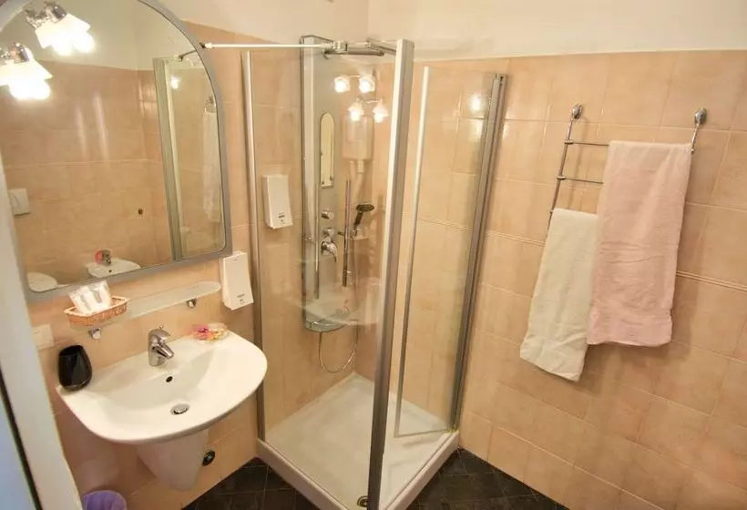 اتاق استاندارد با تراس, Cinqueterre Residence