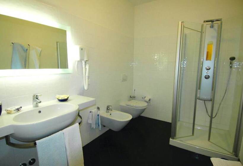 Superior Room with Terrace, Cinqueterre Residence