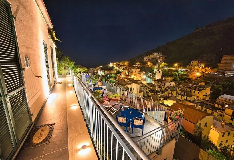 Superior Room with Terrace, Cinqueterre Residence
