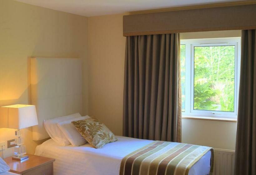 Номер Стандарт Индивидуальный, Four Seasons Hotel & Leisure Club