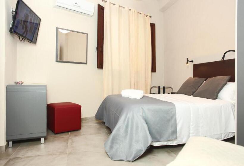 اتاق استاندارد یک نفره, Albergo Maccotta