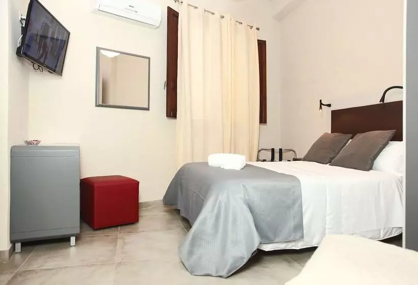 اتاق استاندارد یک نفره, Albergo Maccotta